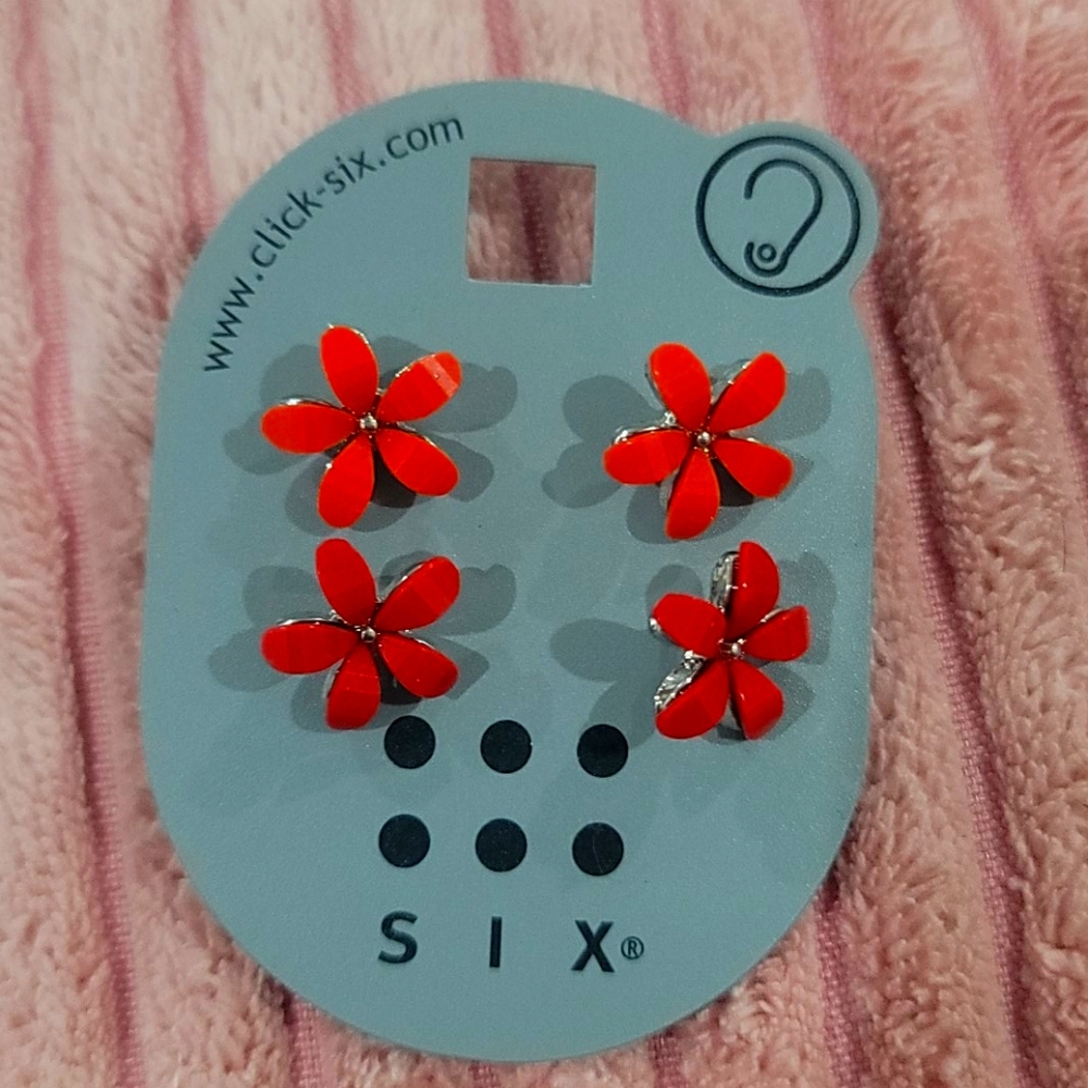 Sets of earrings